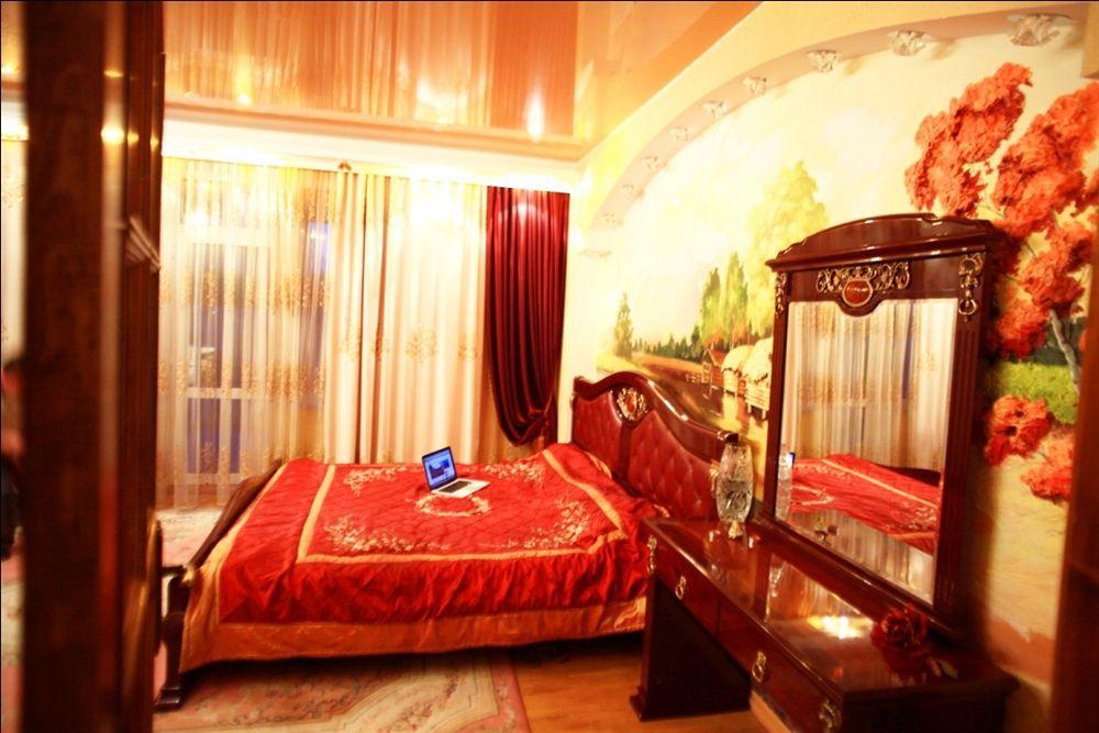 Hotel EZIO Chişinǎu Kamer foto